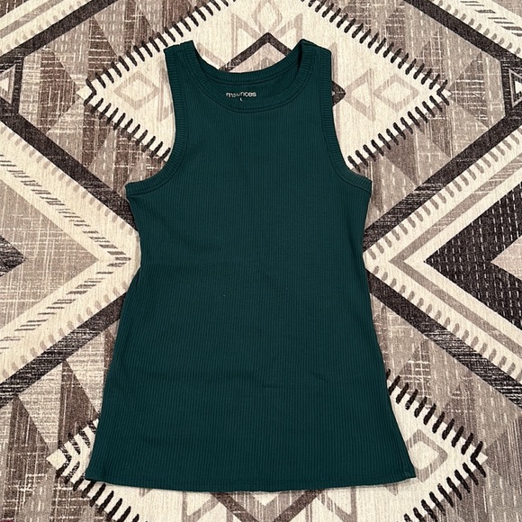 Maurices tanks - set of 2 - Picture 4 of 5